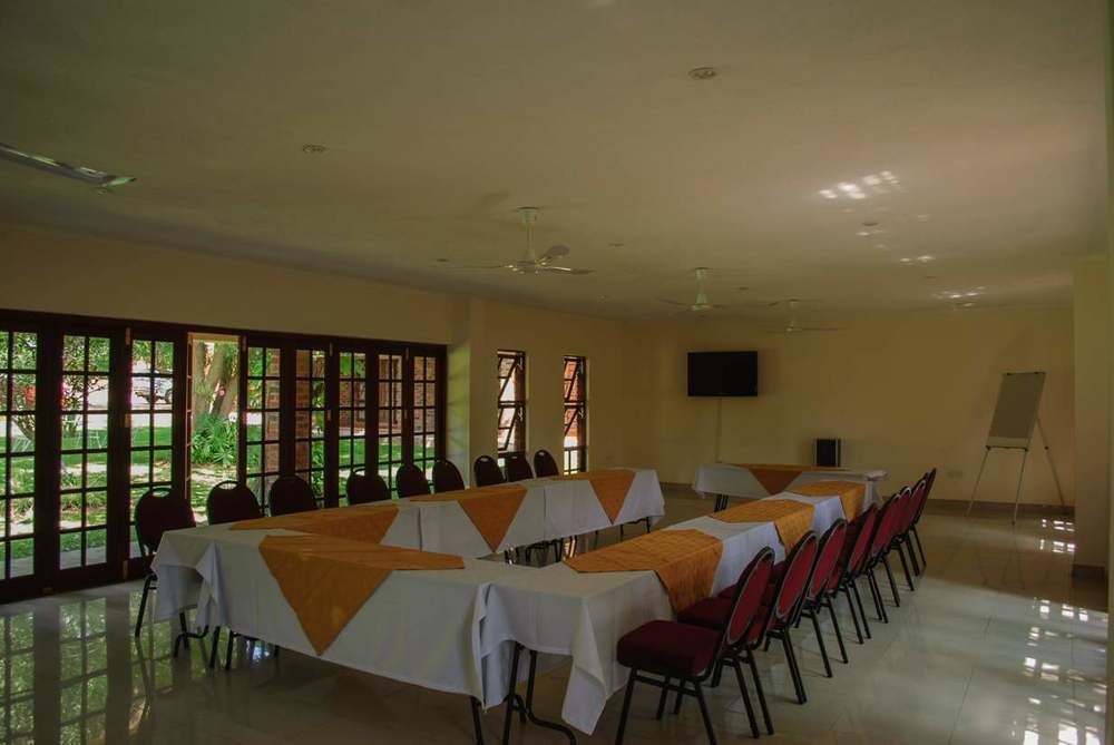 Matilinda Lodge Bulawayo Εξωτερικό φωτογραφία